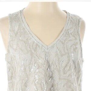 Chic Black Tank Top with Lace Trim and Soft Fabric